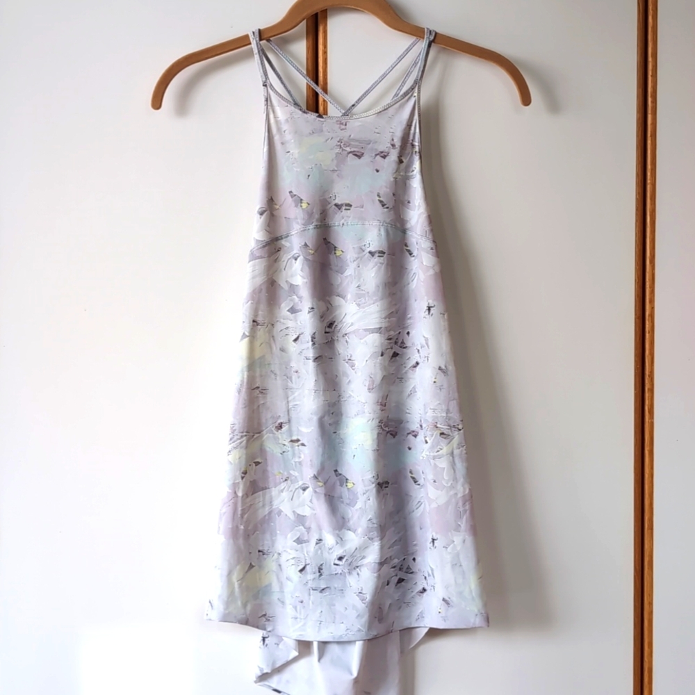 Lululemon Water Sea Me Run Singlet 8 Tank Top Abstract Floral